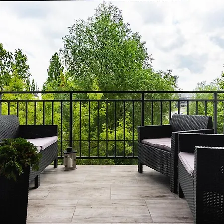 Zlota Jesien By Nearto Pl クラクフ